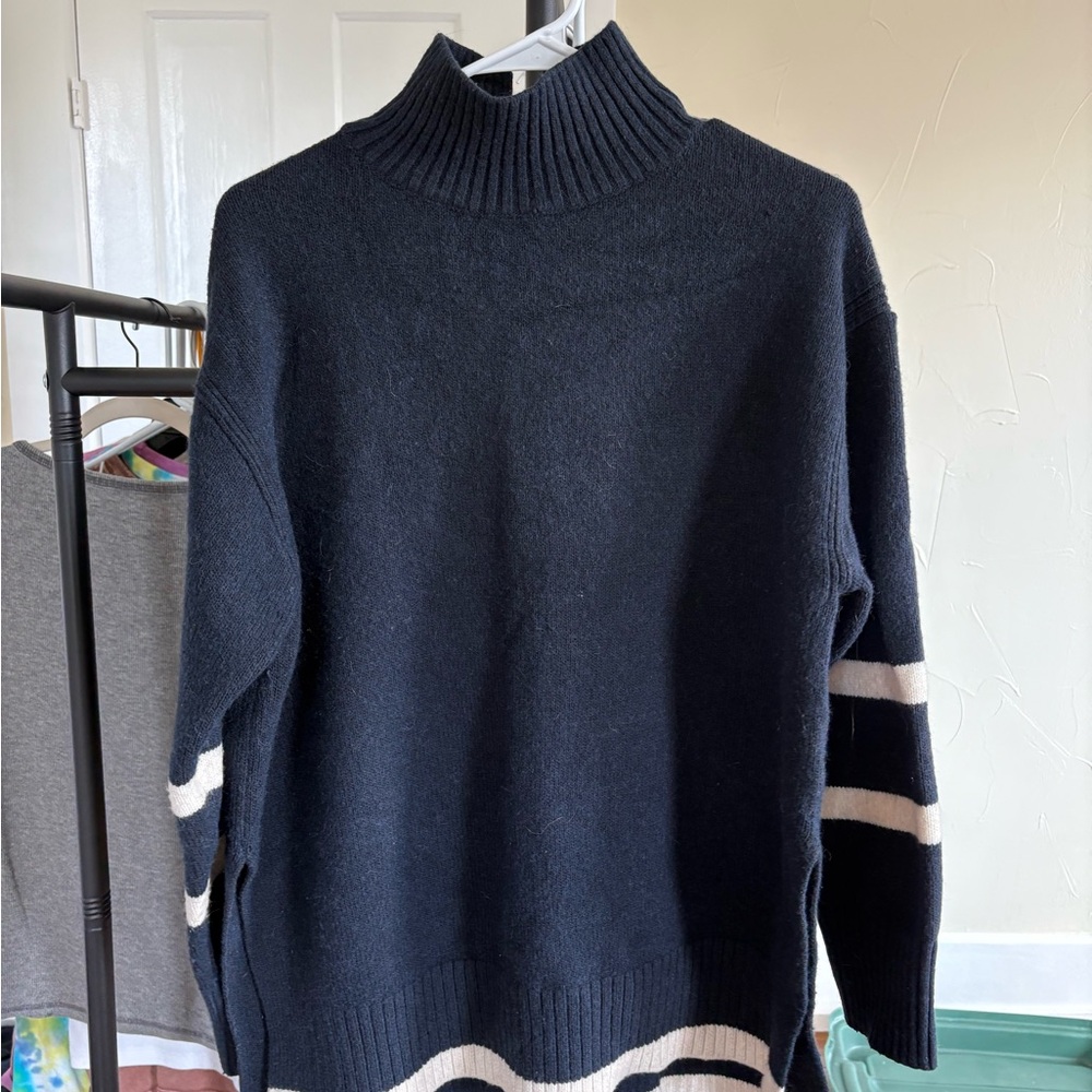 H&M Blue and Cream Women's Sweater